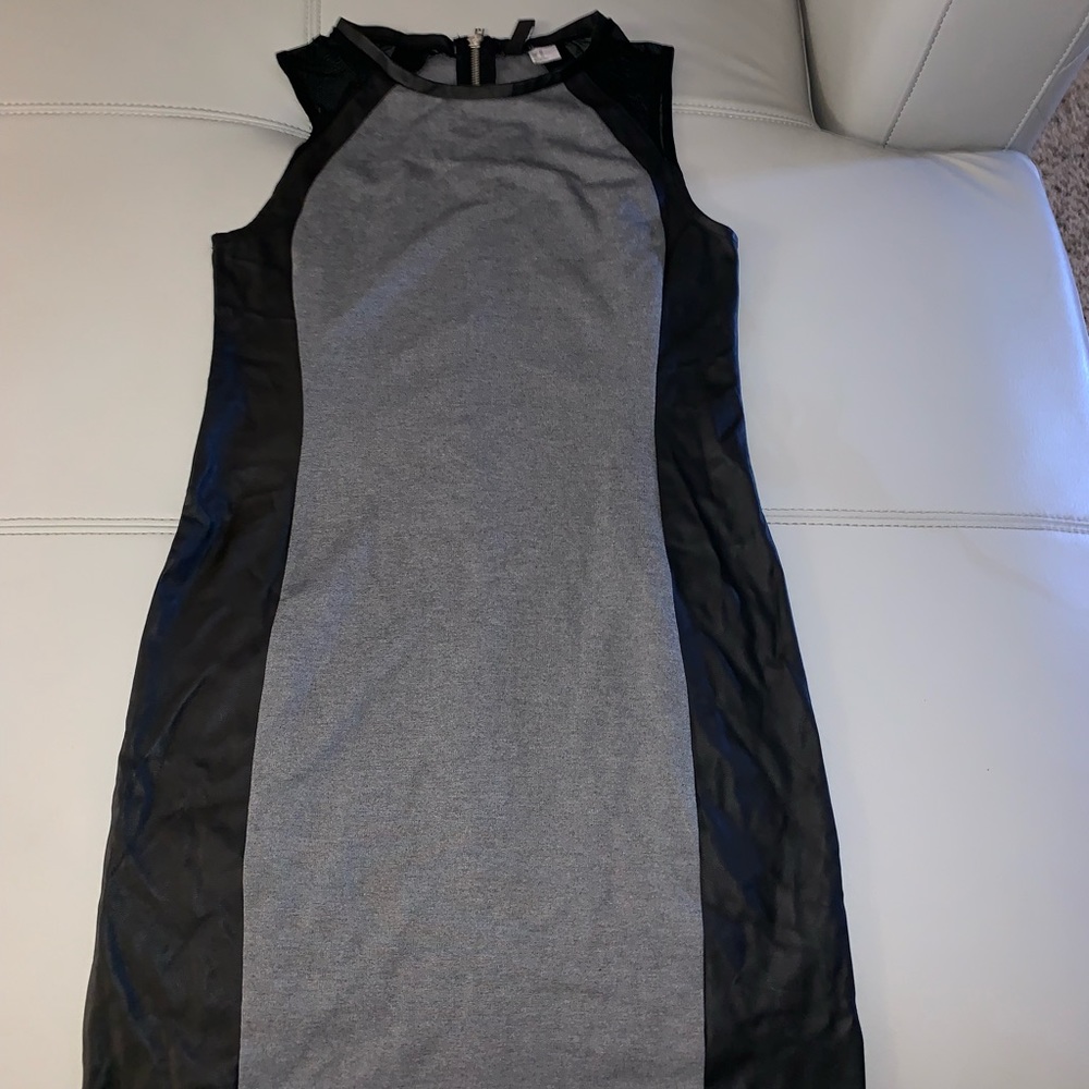 Grey/black dress